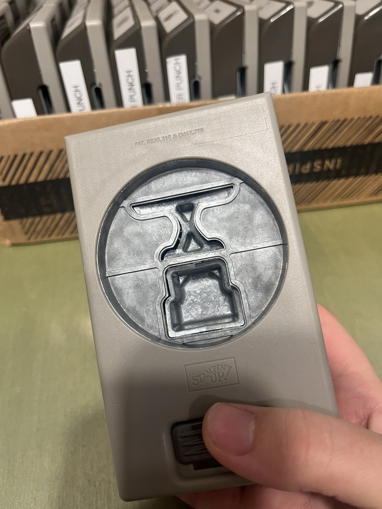 Stampin’ Up Cake Builder Paper Punch Scrapbooking Card Making