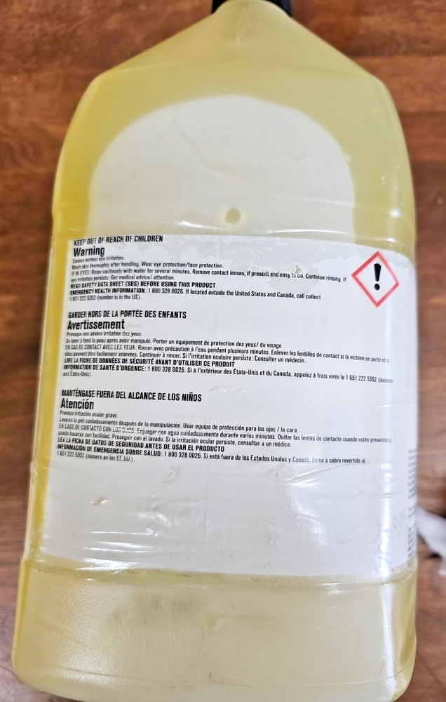 Ecolab Liquid Champ detergent for Machine Warewashing