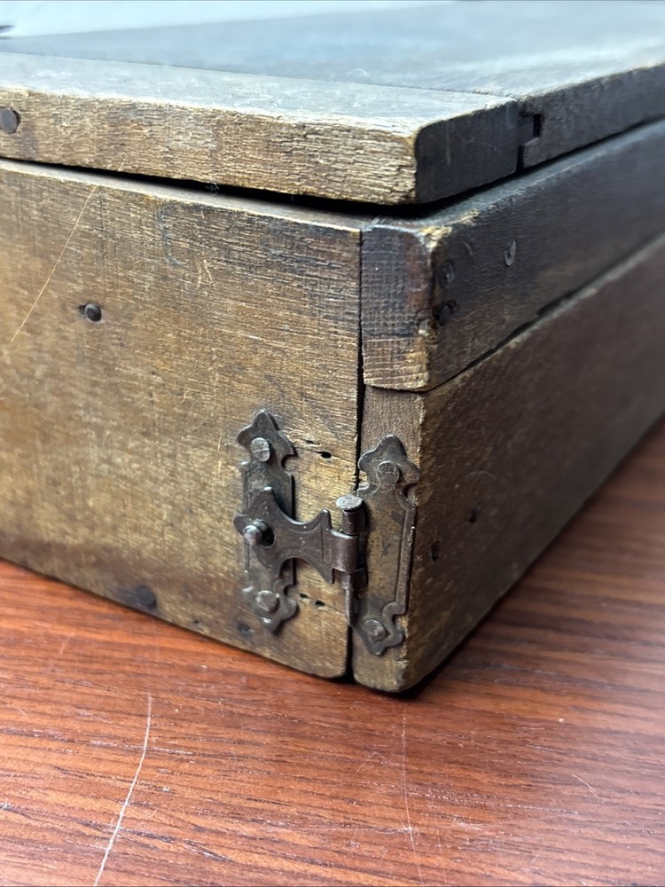 Antique Irwin Auger Drill Bit Wood Box w/ 8 auger bits