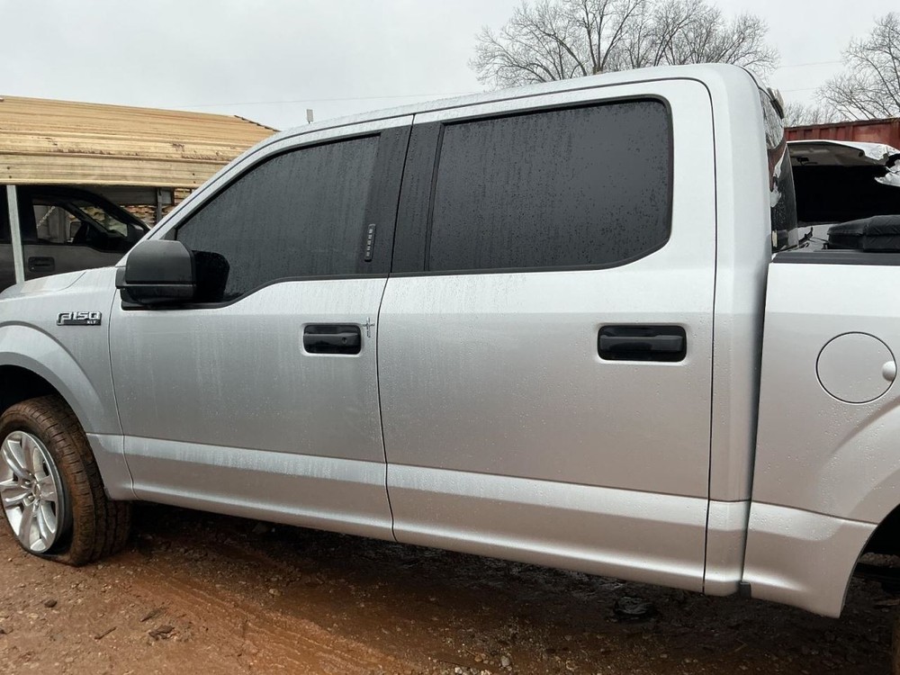 F150 2018 Glove Box 4948266