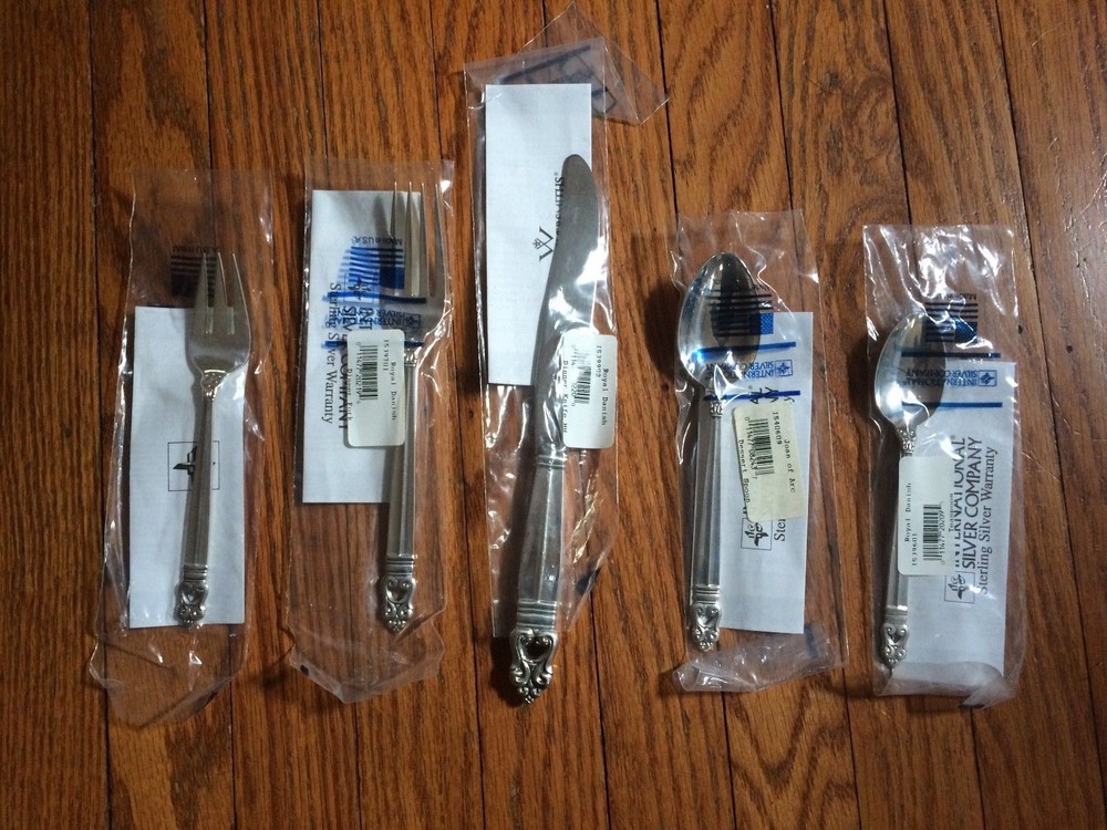 New Royal Danish Sterling Silver Flatware, Five Piece Place Settings