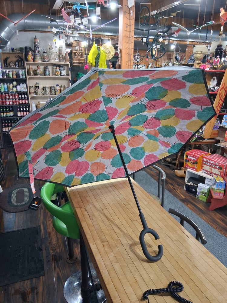 Colorful Leaf Print Double Layered Reverse Close Umbrella C Handle