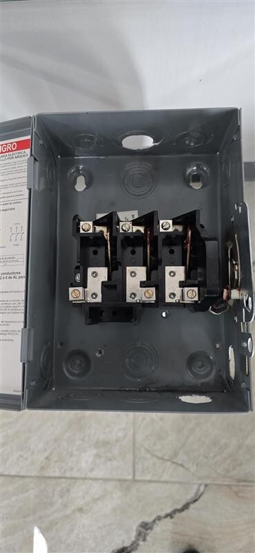 Square D DU321 General Duty Safety Switch