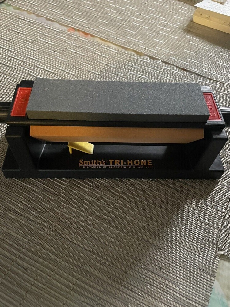 Smith's TRI-6 Arkansas Tri-Hone Sharpening Stones System