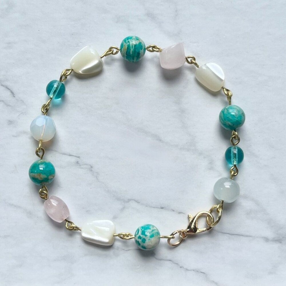 Marble and Pearl Random Stone Chain Bracelet