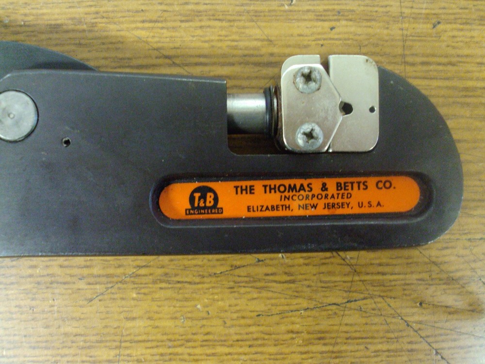 Thomas & Betts WT 740 Interchangeable Die Frame Crimper With 70093 Crimp Die