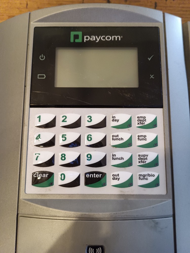 Paycom Time clock Terminal (No Power Cord / Key) Untested A6