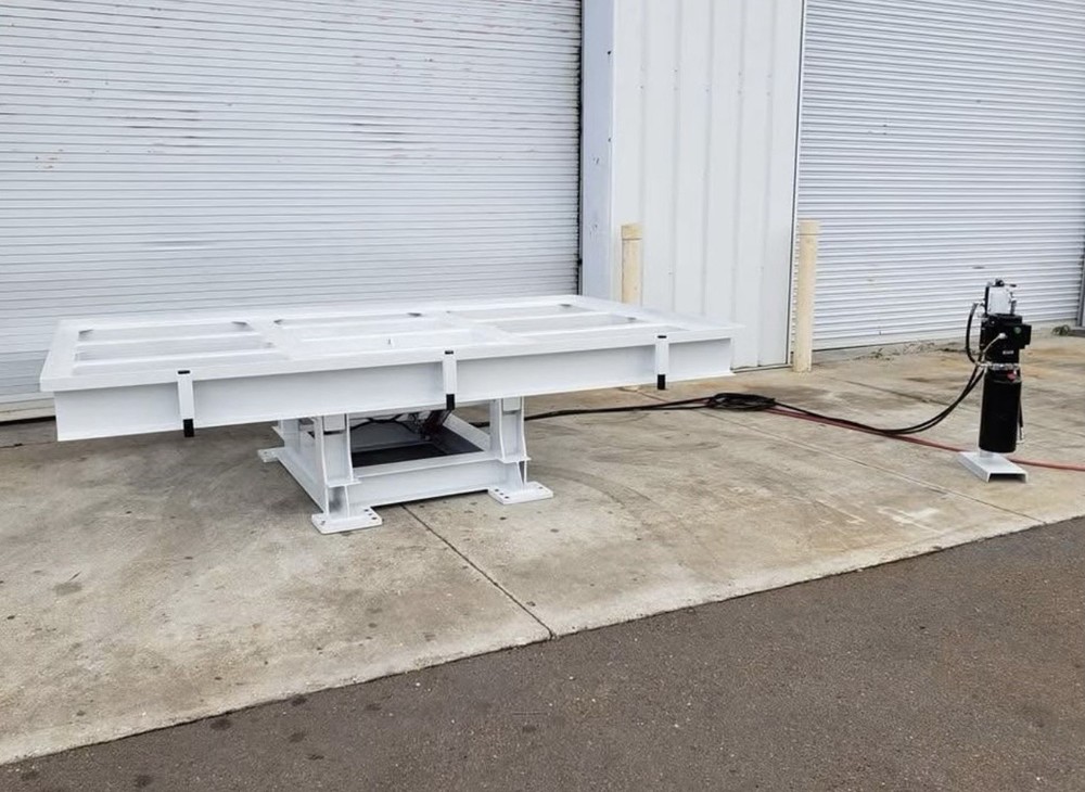 Brand New Avalanche Granite Tilting Table