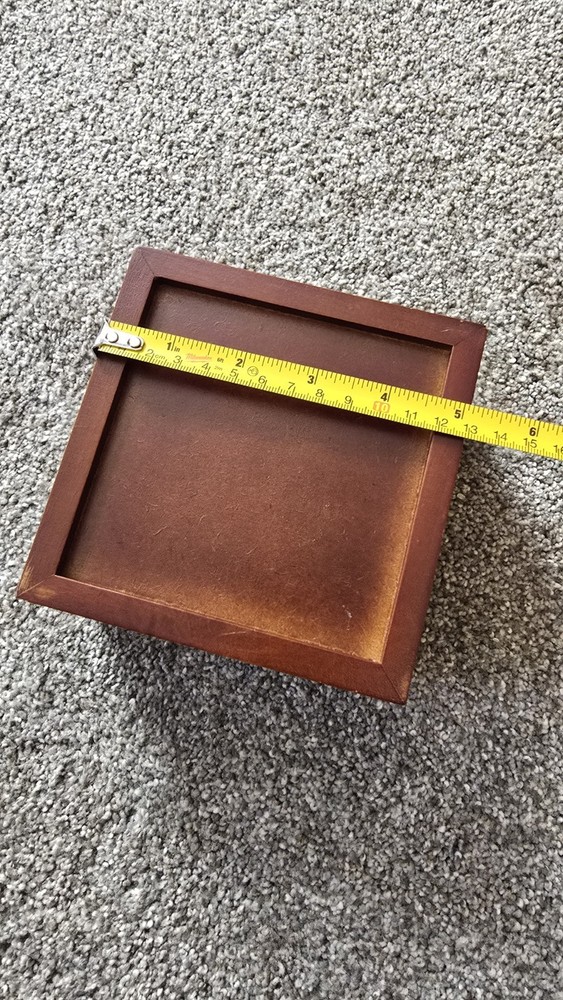 REAL WOOD KEEPSAKE BOX"DAWN"CERAMIC TILE TOP FELT INNER 5"X5"*REALLY NICE BOX*