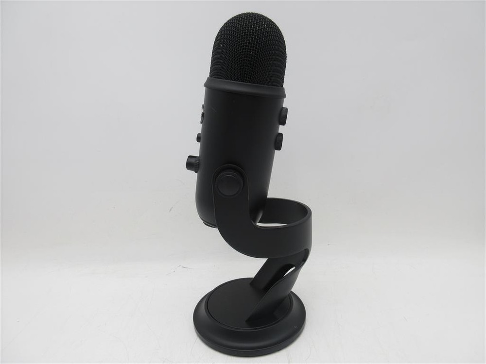 Blue Yeti USB Multi-Pattern Condenser Microphone