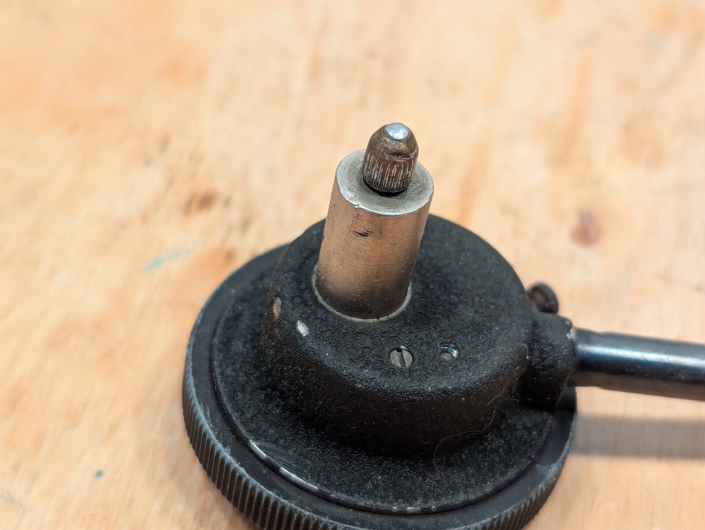 Vintage Federal Dial Indicator V81