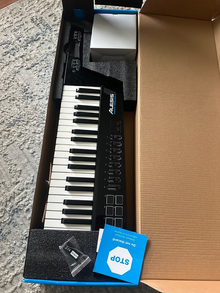 Alesis Vortex wireles2 Midi Controller