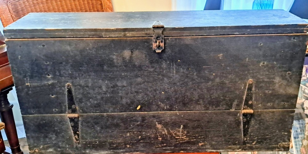 Antique Handmade Rustic Solid Wood Carpenter Tool Storage Box Chest