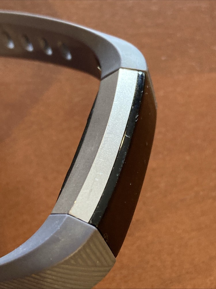 Fitbit Alta HR Activity Tracker FB408 Gray No Charger Tested Works