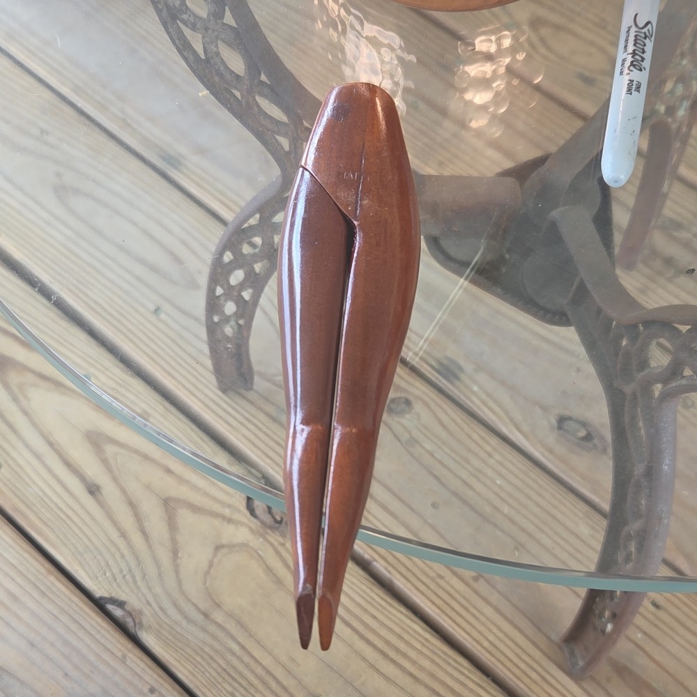 Wood Nut & Shell Cracker Vintage Retro Brown Handheld Nutcracker Tool