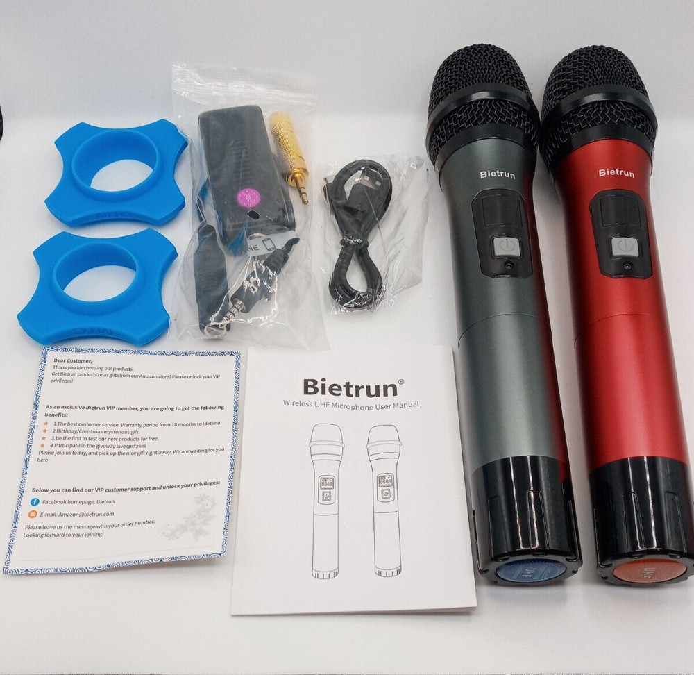 Wireless Microphone, UHF Wireless Dual Handheld Dynamic Battery Red and Grey