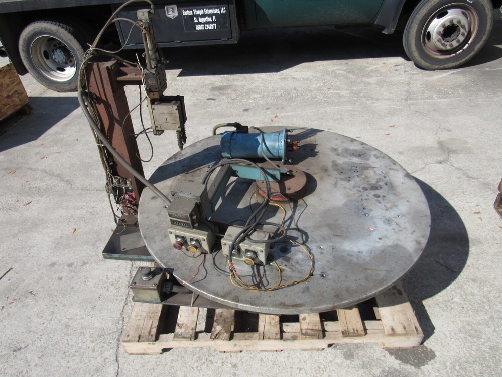 Rotary Table for Hydrualic Press