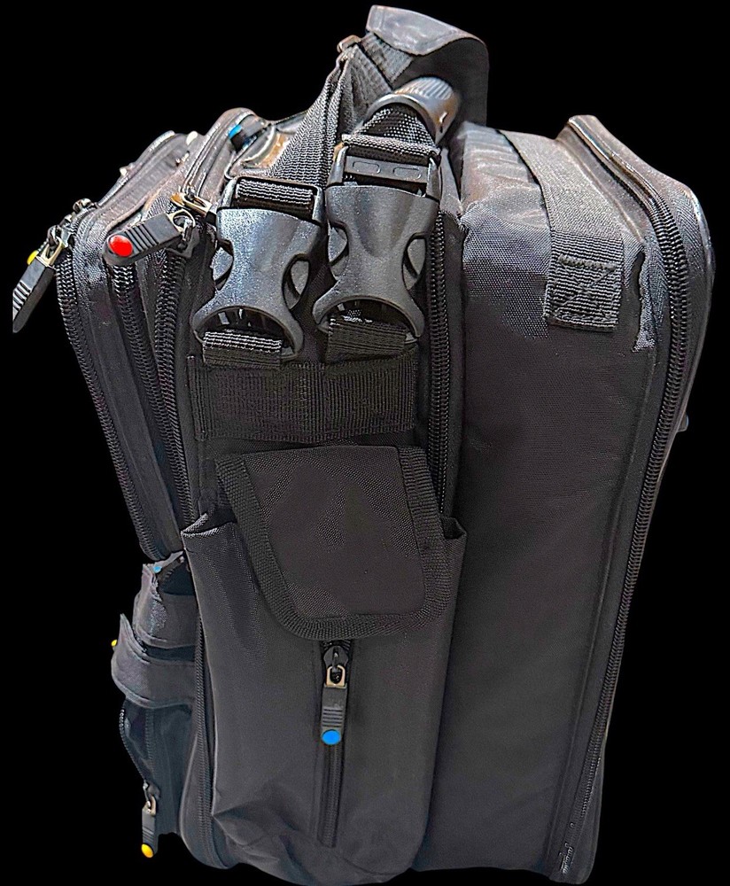 Aviation Pilot Gear Bundle – Flight Bag + Headset, Logbook, E6B, Flight Guide
