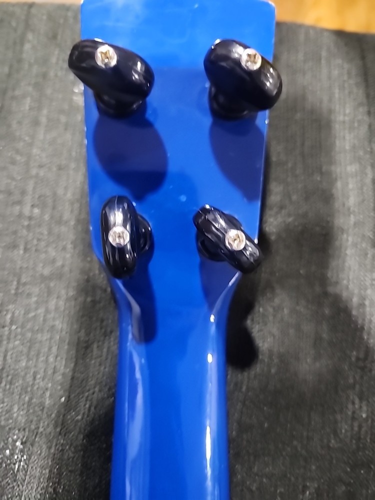 BLUE Ukelele by Mahalo