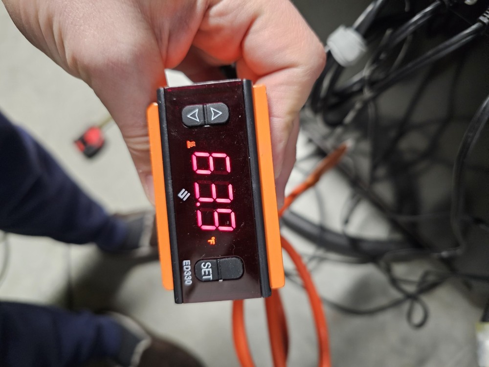 Best Value Vac Model Ed330 Used Heating Pad