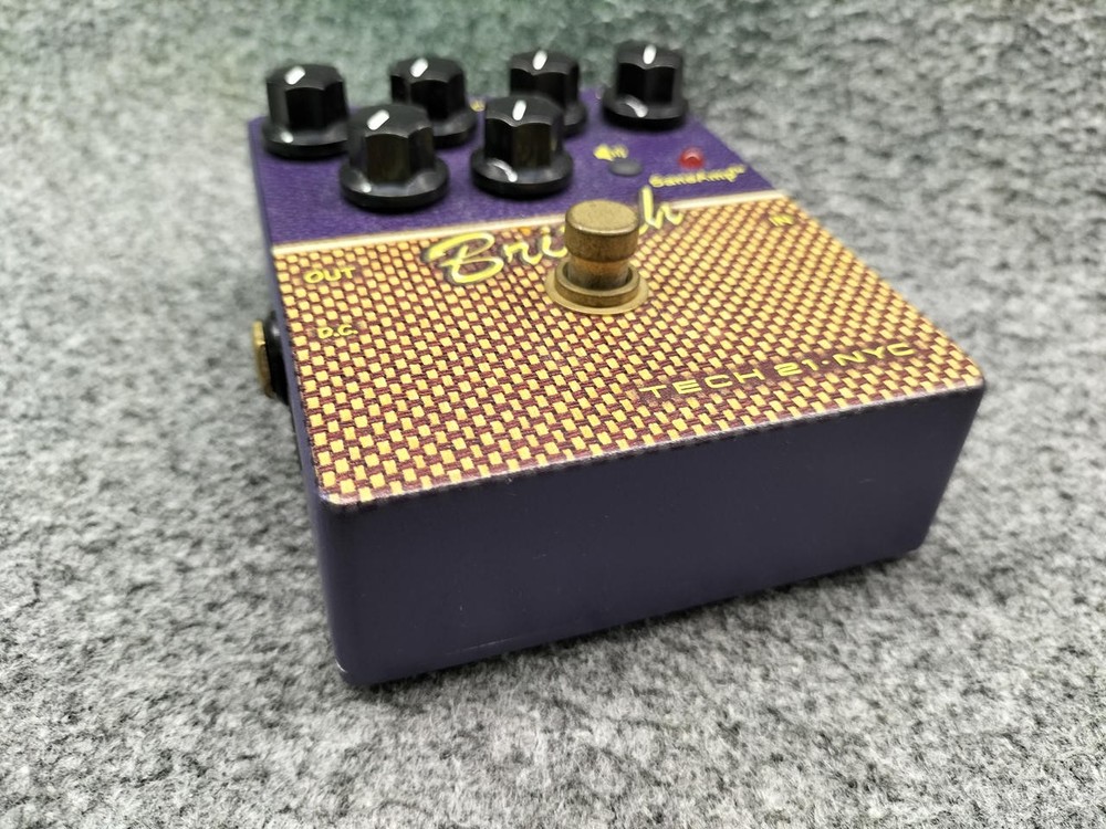 TECH21 BRITISH effector