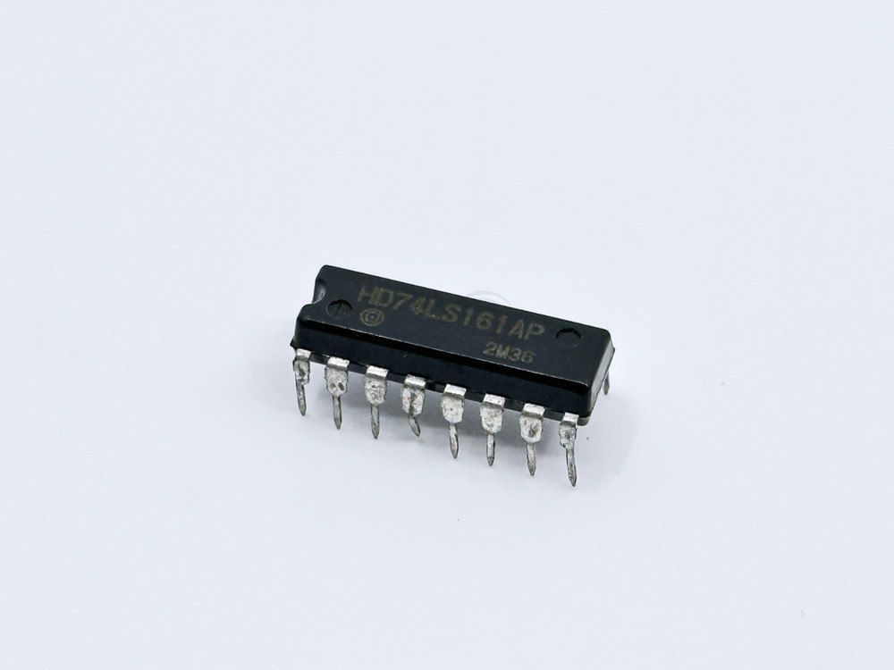 HD74LS161AP Hitachi Synchronous 4-Bit Binary Counter IC DIP-16