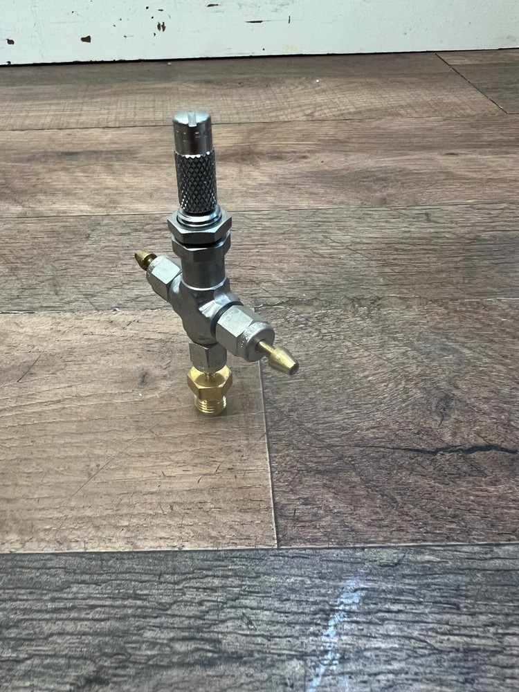 Nupro Needle Valve 3 way