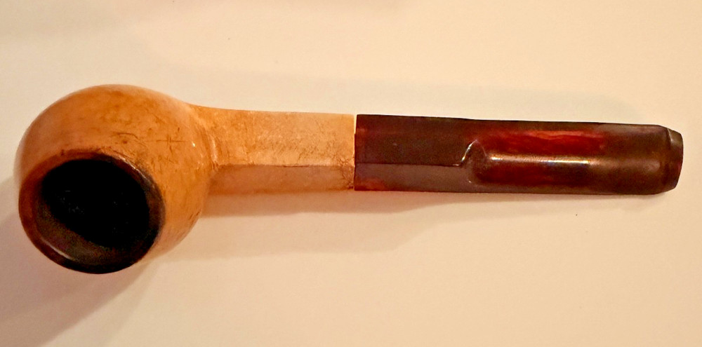 Smooth Meerschaum Apple Shape Diamond Shank Saddle Bit Pipe