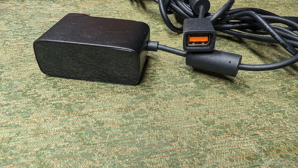 Microsoft Kinect Sensor Bar Xbox 360 1414 + AC Power Adapter Tested Set Bundle