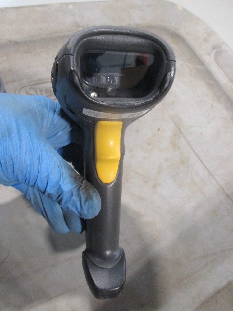 Symbol Handheld 2D Omnidirectional Barcode Scanner Imager w/ USB Cable DS4208-SR