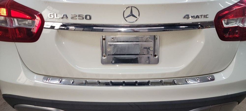 2018 Mercedes GLA250 Camera Projector