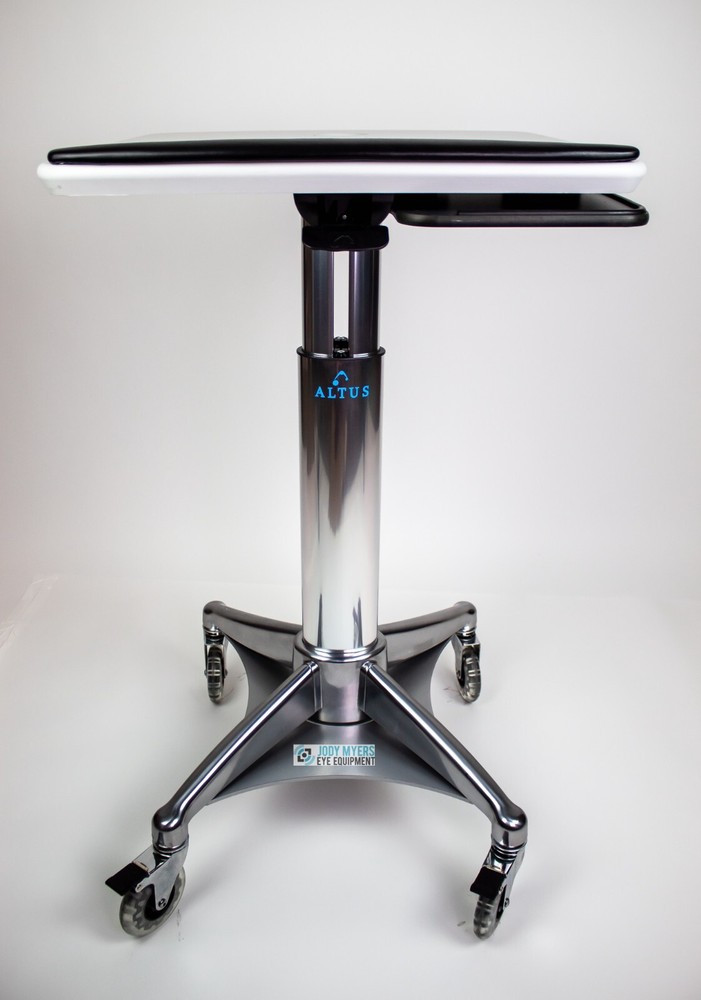 Altus Square Laptop Cart: MPC-46P