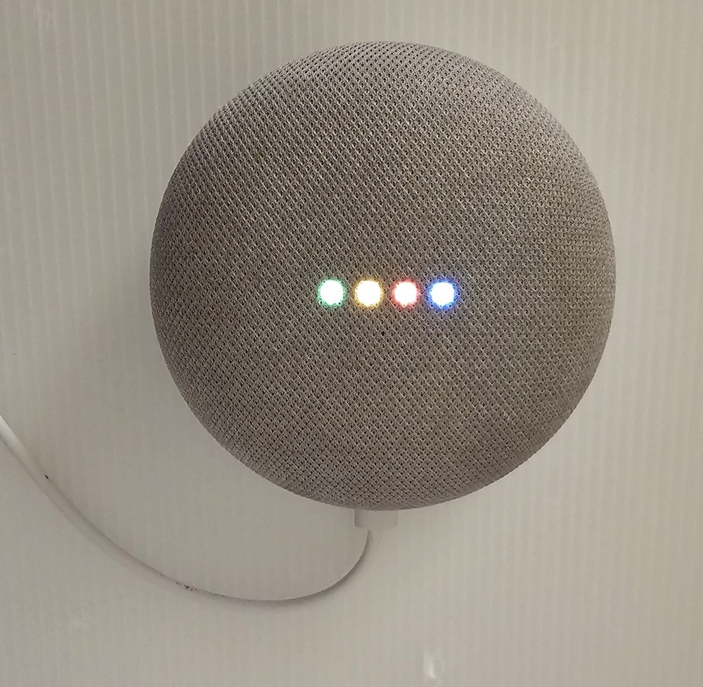 Google Home Mini Smart Assistant