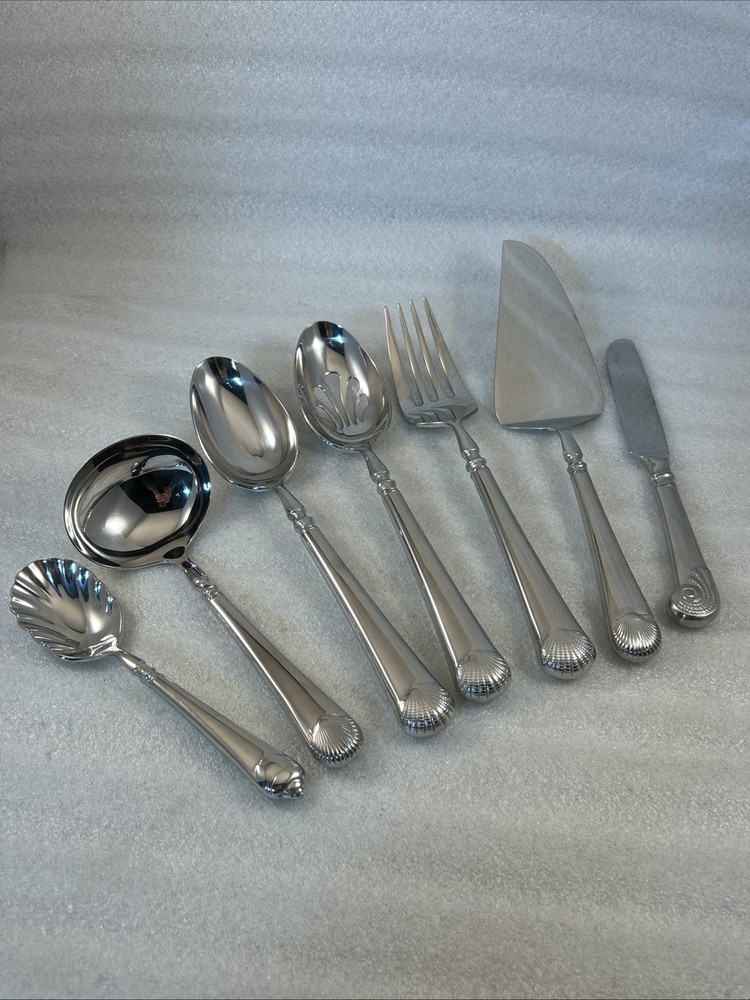 7 pc Reed & Barton Gloucester Shell Williamsburg Stainless Serving Flatware Set