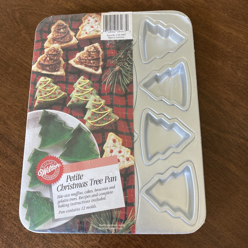 Wilton Petite Christmas Tree Pan Bite Size Molds~NIP
