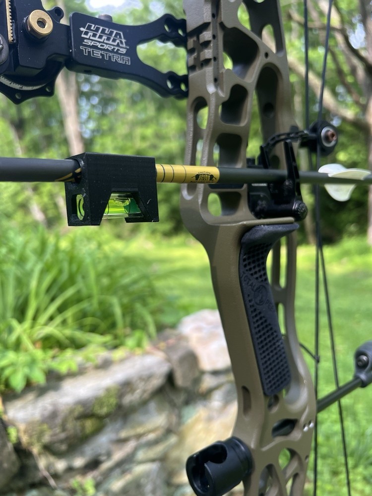 Arrow Level By Catalyst Archery