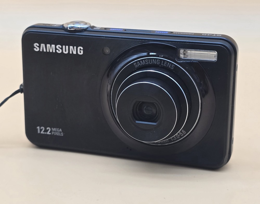 Samsung ST45 12.2MP Digital Camera Black Tested. See Description.