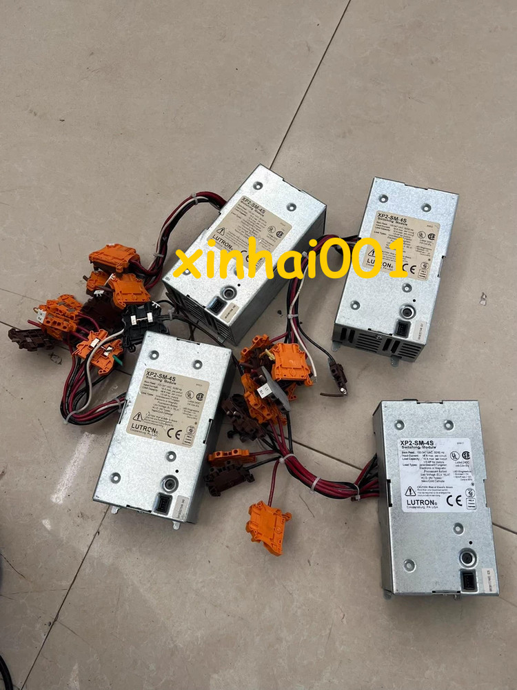 XP2-SM-4S LUTRON SoftSwitch 4-Circuit Control Module Used- TESTED
