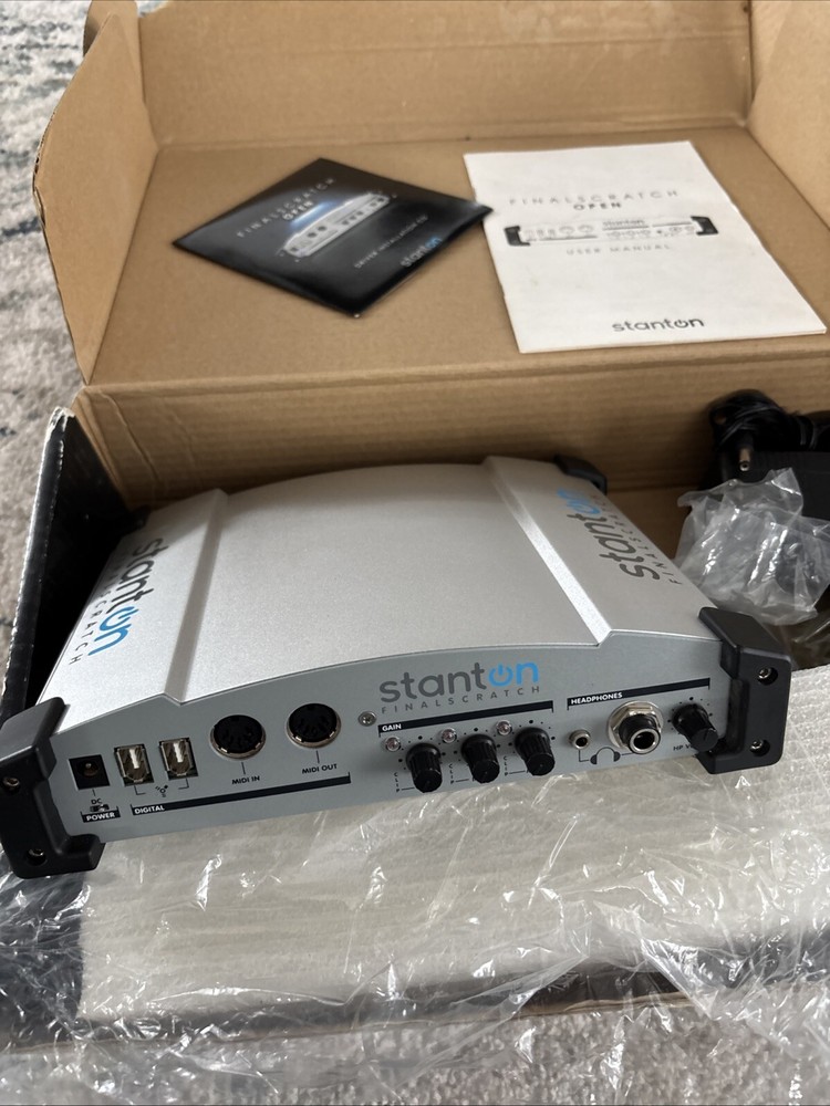 Stanton Final Scratch Open In Box All Cables Directions Etc.
