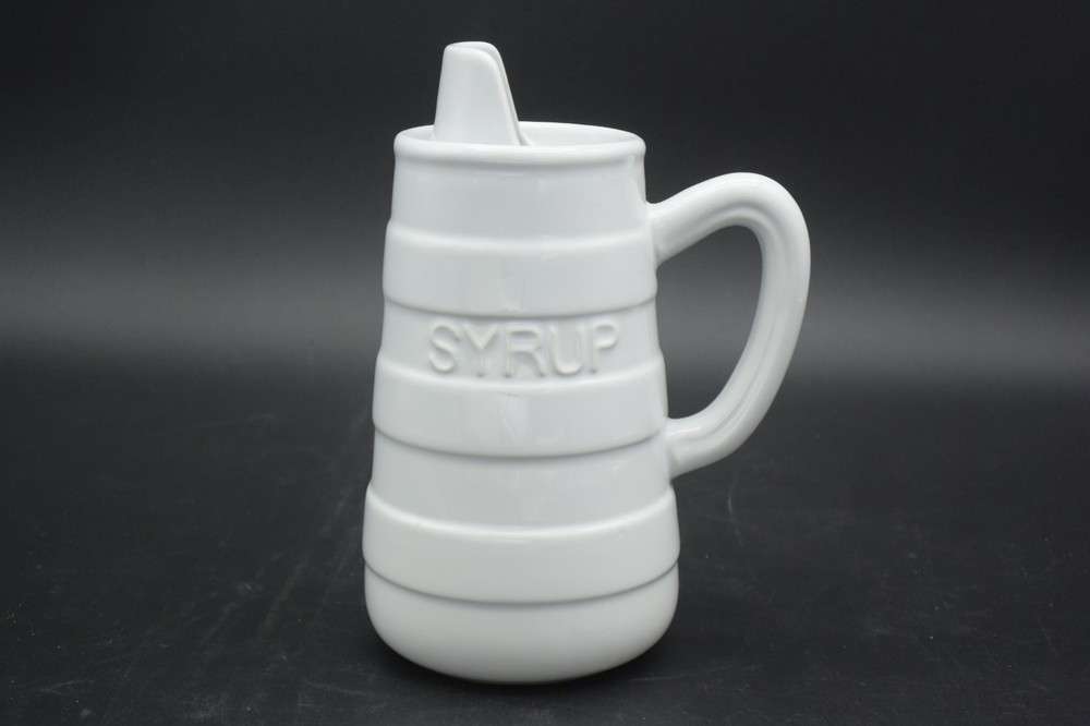 WILLIAMS-SONOMA Glossy White Ceramic SYRUP Pitcher 7" Tall