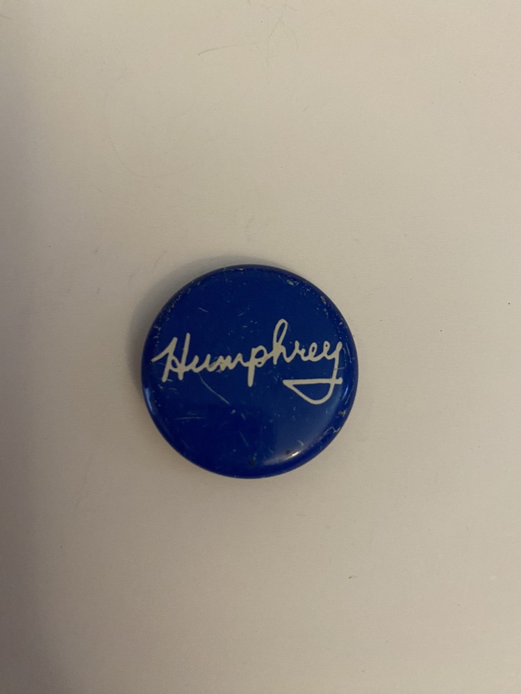 Humphrey Pin Back Button P72