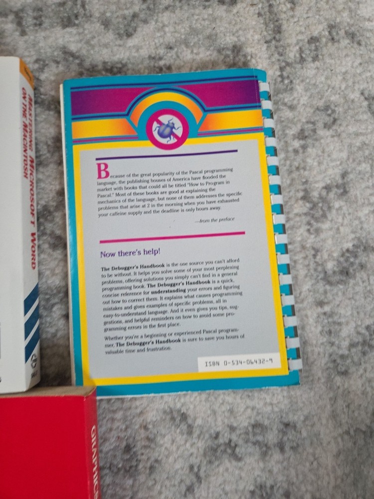 Lot ,Vintage Apple Computer 1980s Various Technical Guide Books