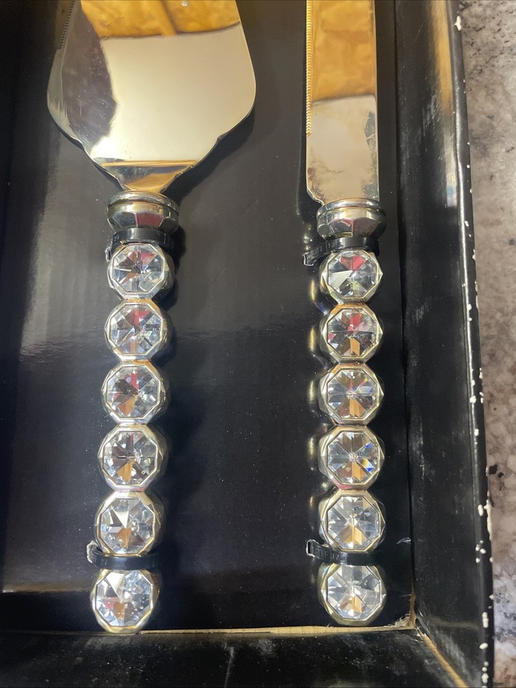 2010 His & Hers Wedding Serving Set