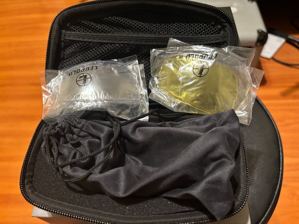 Leupold Tracer Matte Black Shadow Gray Performance Eyewear