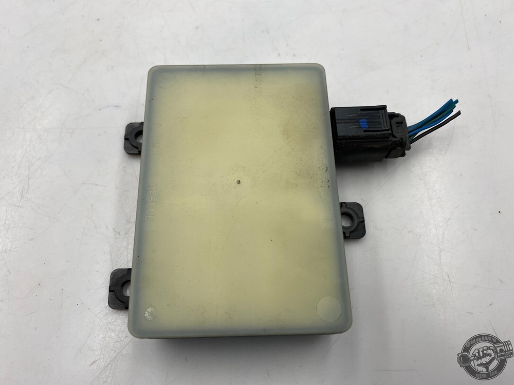2017-2020 JAGUAR F-PACE REAR LEFT / RIGHT BLIND SPOT SENSOR CONTROL MODULE OEM