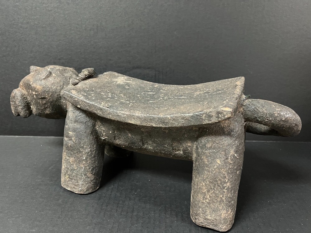 AFRICAN ART BAULE FISH STOOL