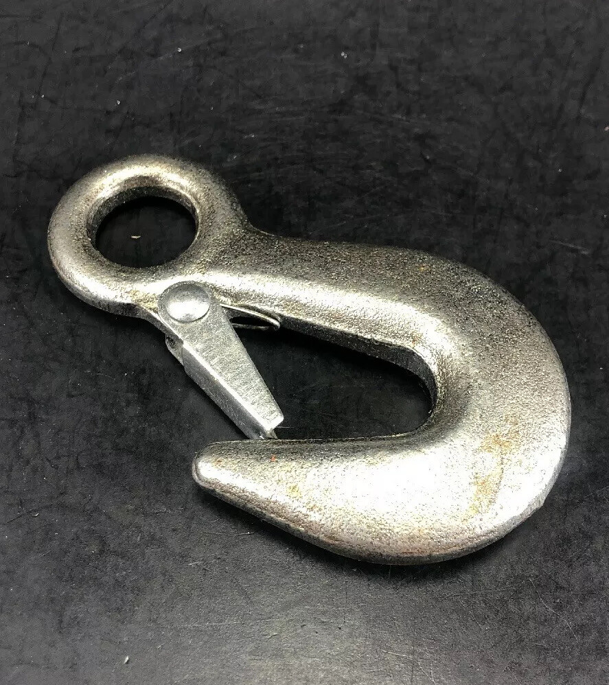 Lifting Snap Hook (Round Eyed)