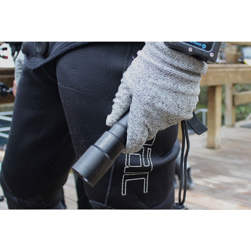 Bigblue 1300 Lumen Narrow Beam Dive Light with Tail Switch