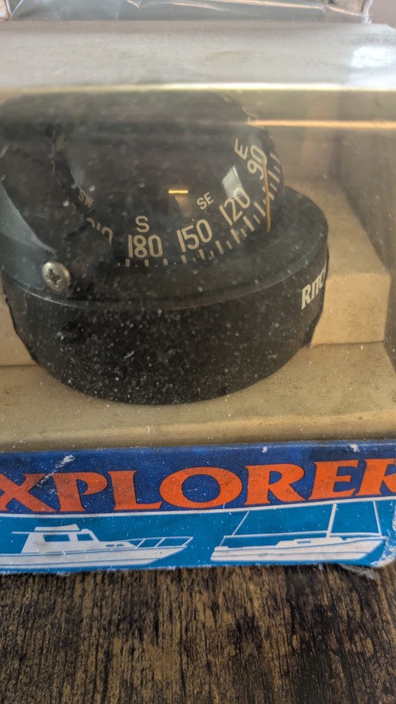Vintage Ritchie Navigation S-53 Explorer Surface Mount Compass. Box, Never Used!