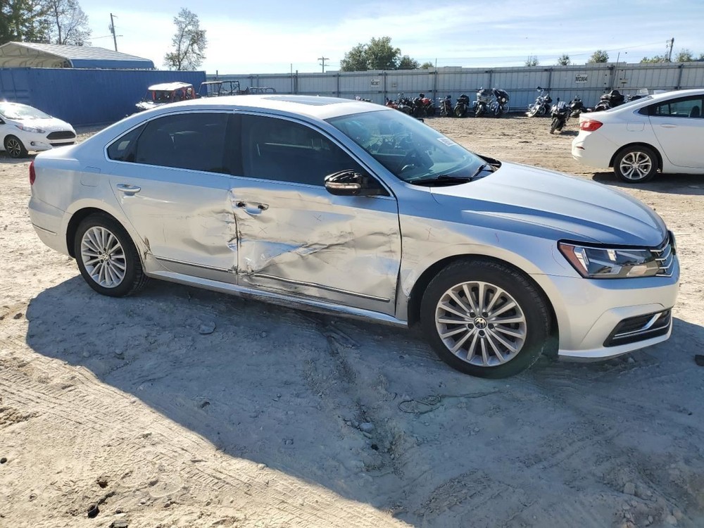 Console Front Floor Fits 16-19 PASSAT 4882715